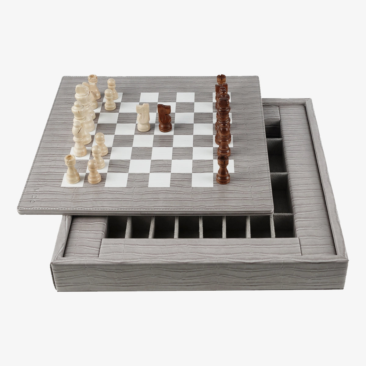 Mouse Grey Alligator Chess Set - VIDO USA